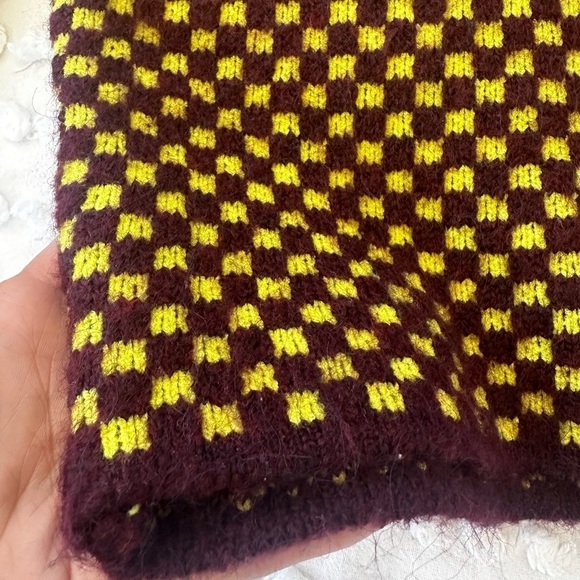 Zara Burgundy Checkered Cut-Out Knit Sweater - Picture 12 of 14